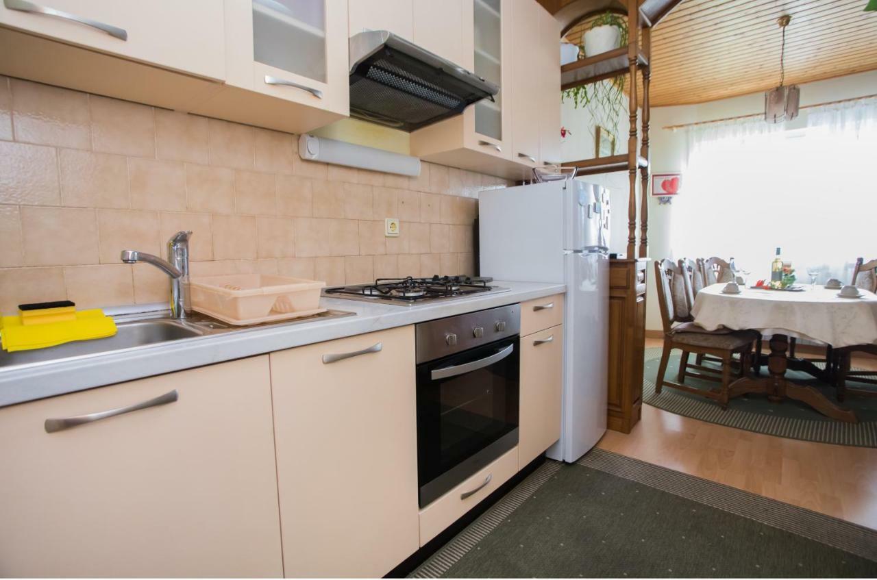Apartmani Branko Lemac Brodarica  Exterior foto